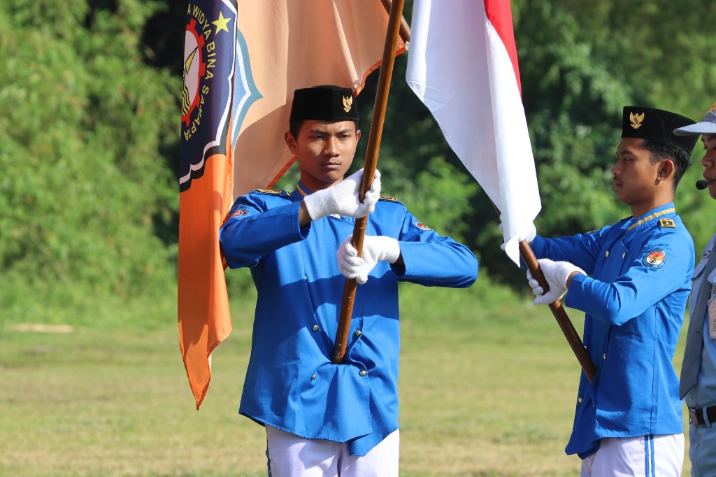 Upacara Bendera Taruna SMKN 1 Pleret